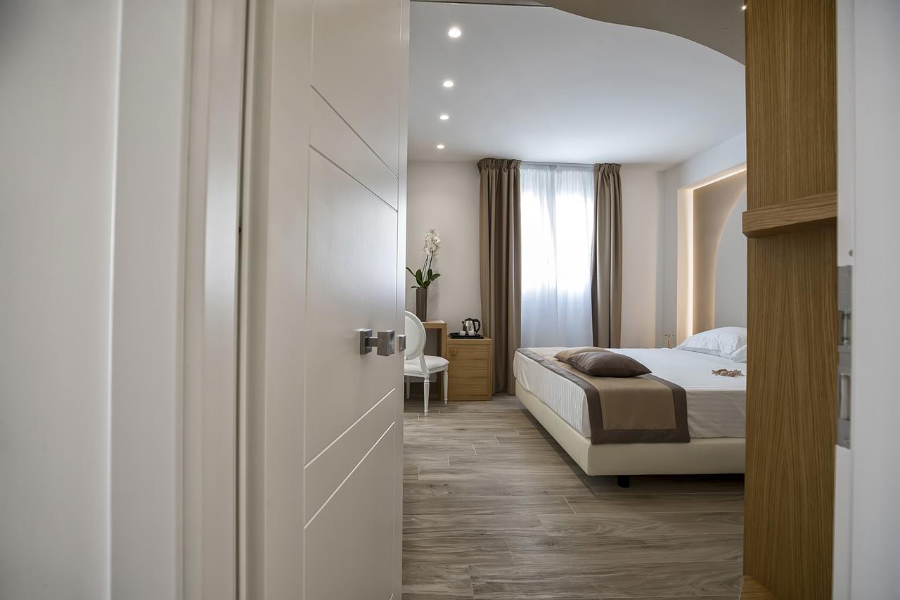 Il Mare Dentro Rooms 산비토로카포 외부 사진